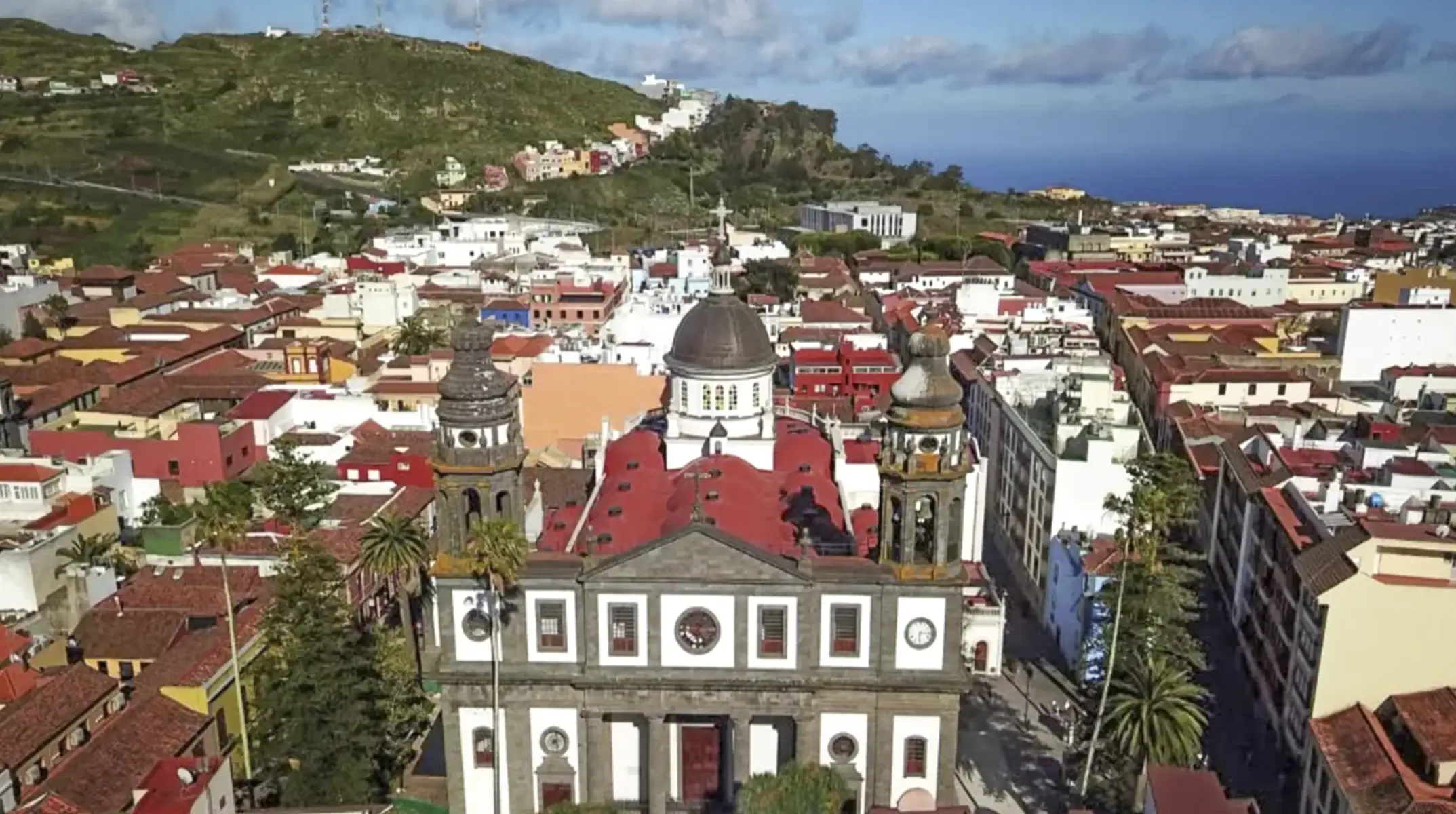 Colourful historic architecture in La Laguna
