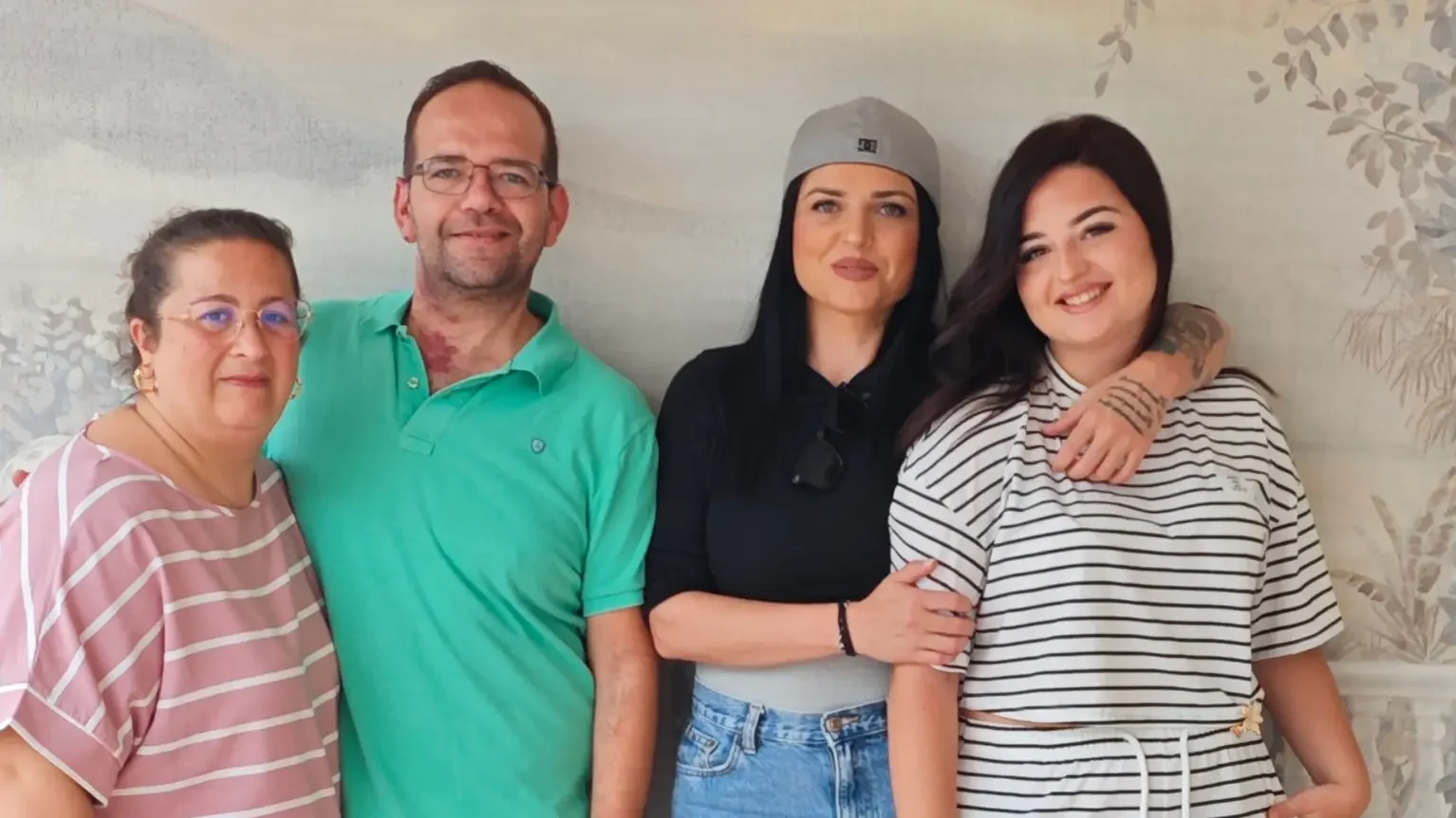 Laura, Daiana, Maria and Miguel Angel together at Villa Larnia