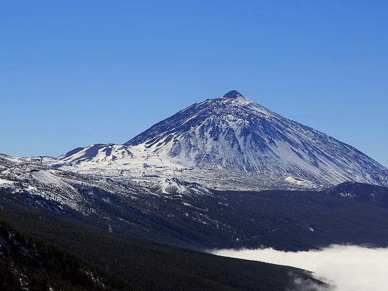 A winter morning on Mount Teide